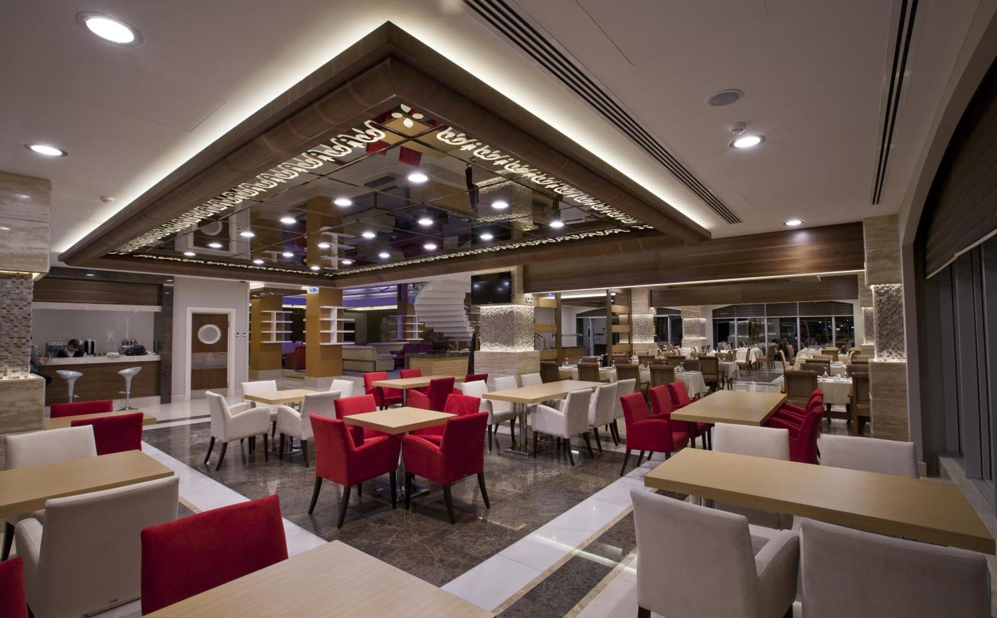 Fourway Hotel&Spa Dortyol Екстер'єр фото