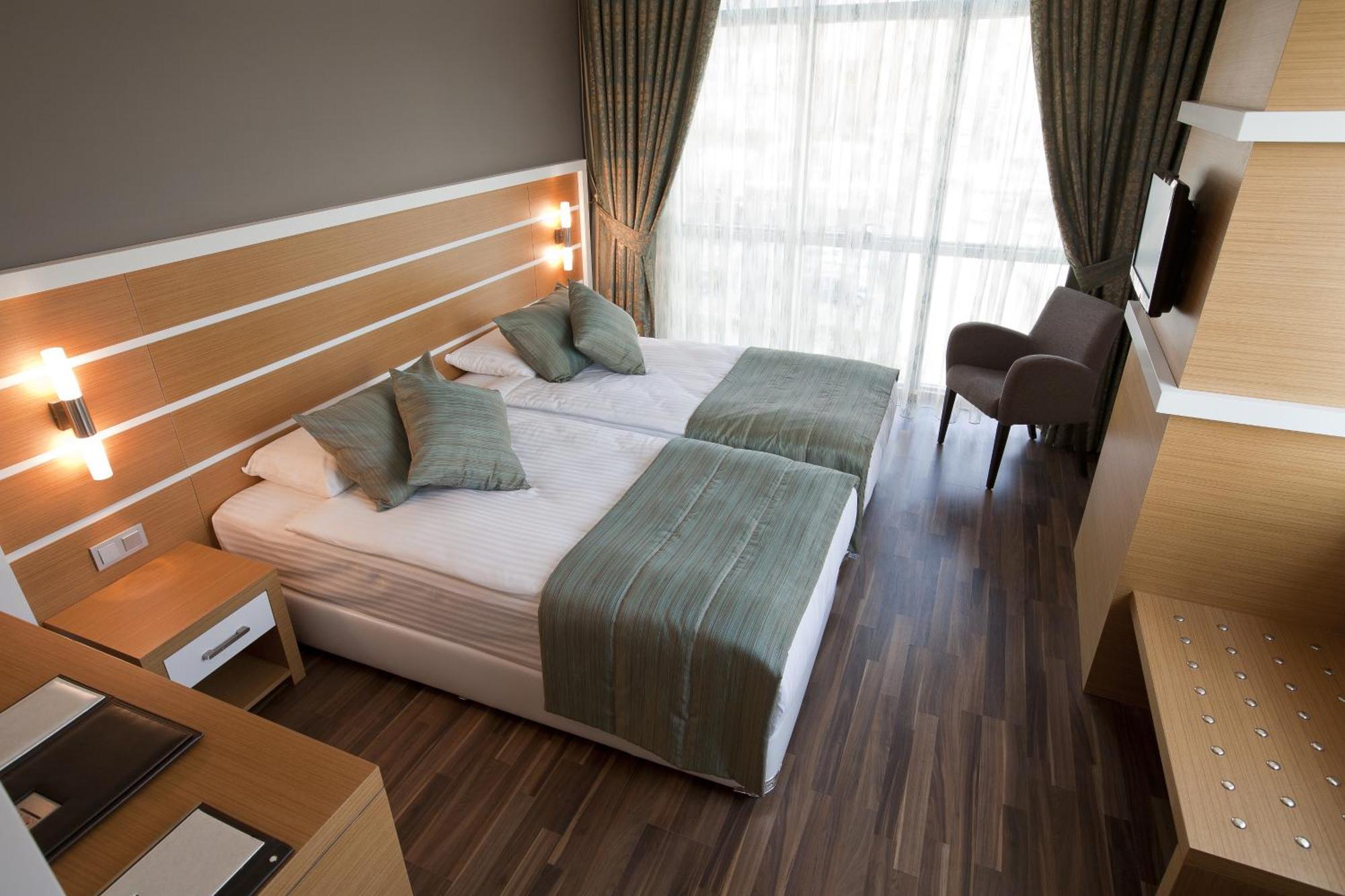 Fourway Hotel&Spa Dortyol Екстер'єр фото